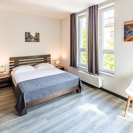 Central Park Apartments 利沃夫 外观 照片